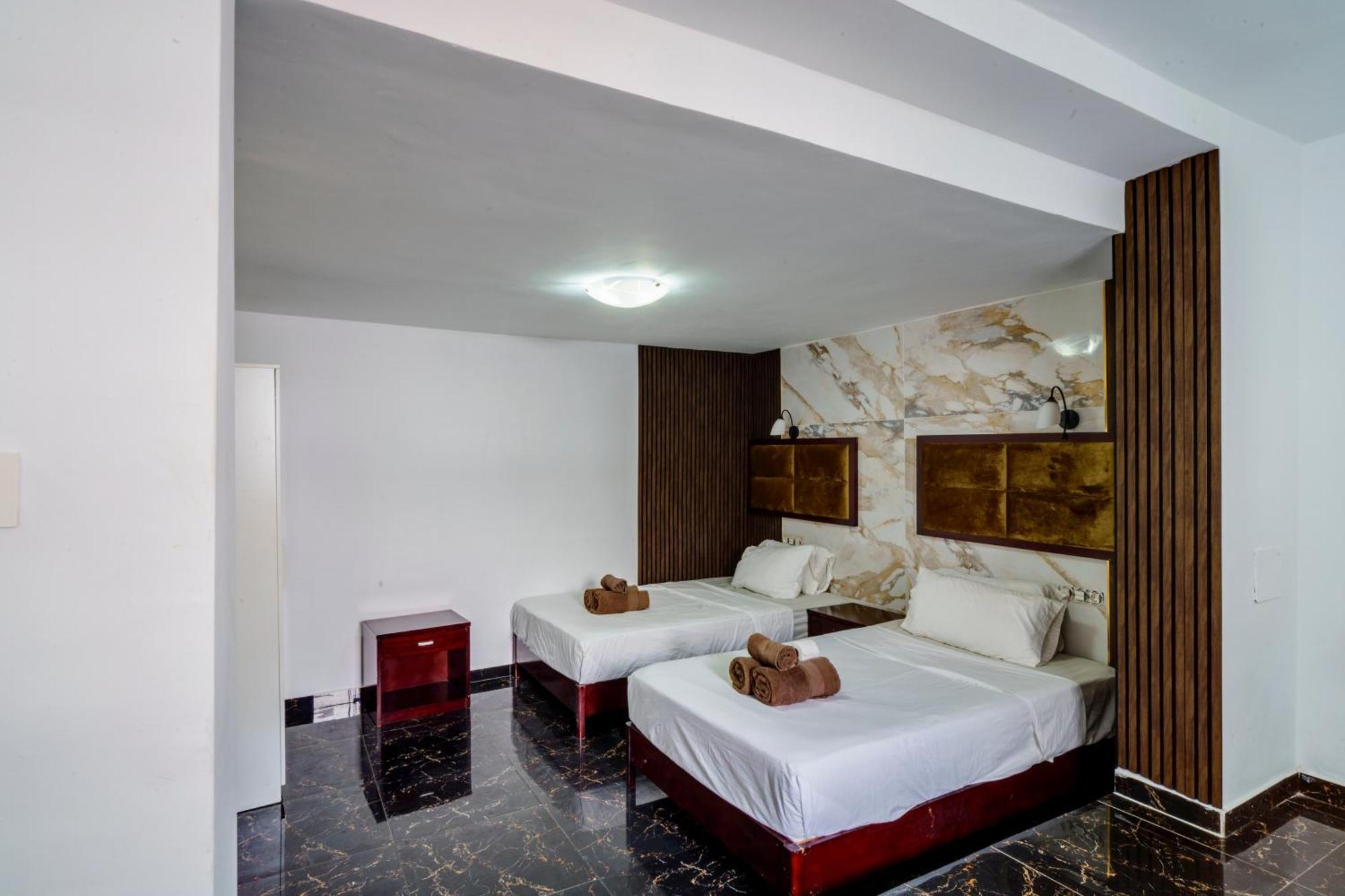 Rancho Grande Hotell Marbella Exteriör bild